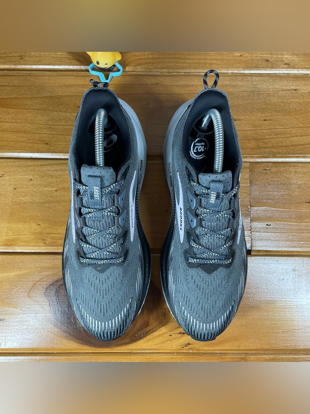 Brooks Ghost Trail Womens Size 9.5 B Gray Black Trail Running Shoes 1204641B037 - Picture 3 of 16